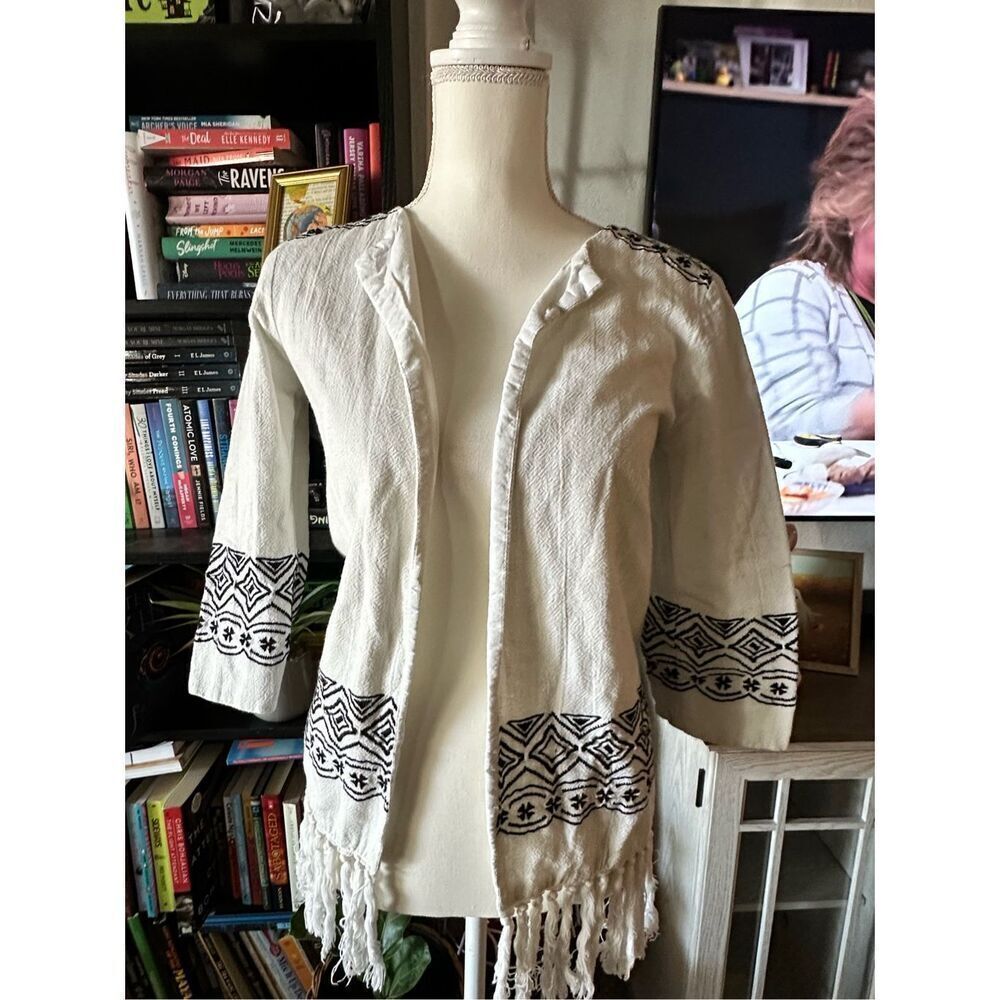 Atmosphere Size 2 Off white & Black Boho cardigan embroidered Tassles